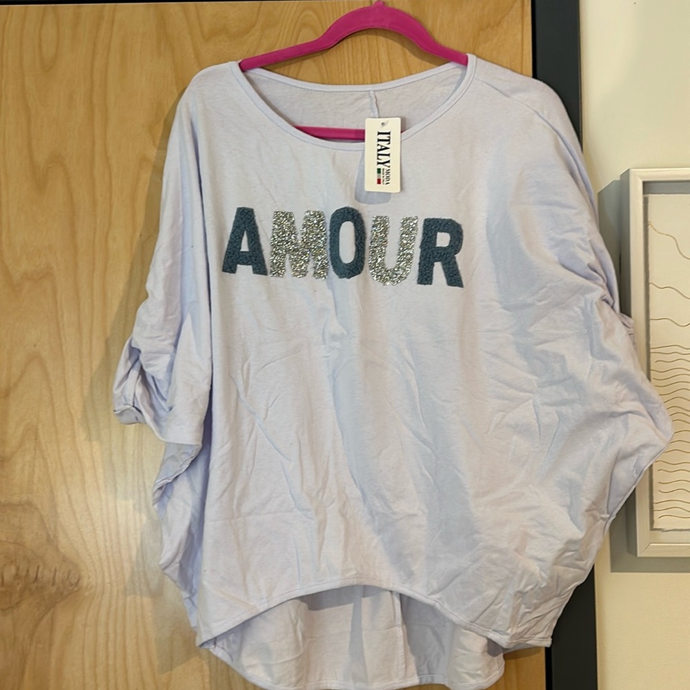 NWT amor top